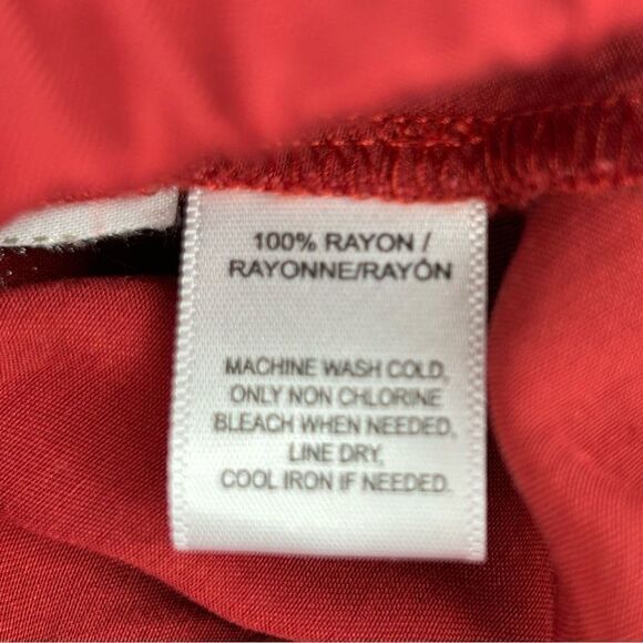 Loft red satiny fluid utility jogger drawstring pant size medium - Picture 8 of 8